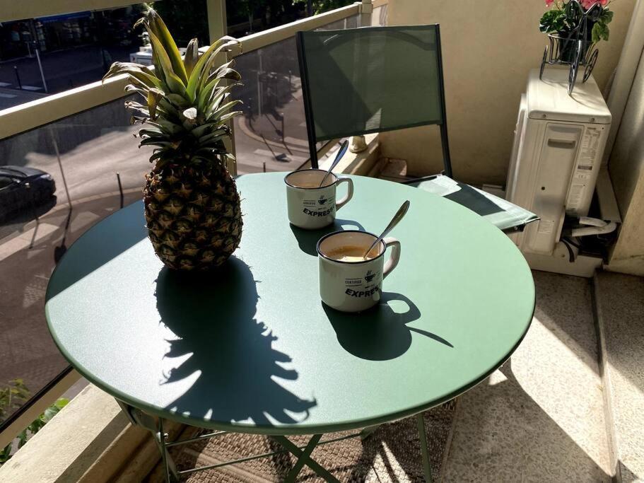 Studio Balcon, Centre Ville, Proximite Plages, Commerces, Restaurants, Musees... Antibes Extérieur photo